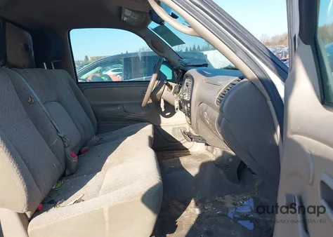 2006 Toyota Tundra Base V8 from USA, damaged, VIN 5TBJT32156S472924